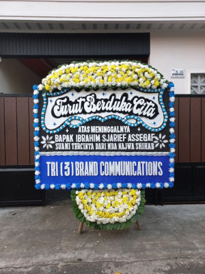 Papan Bunga Duka di Pulau Setokok